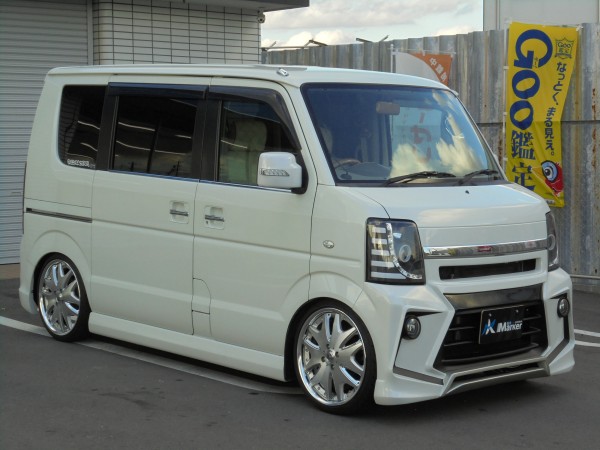 株式会社 Marker マーカー 愛知県東浦町 Vipセダン専門店